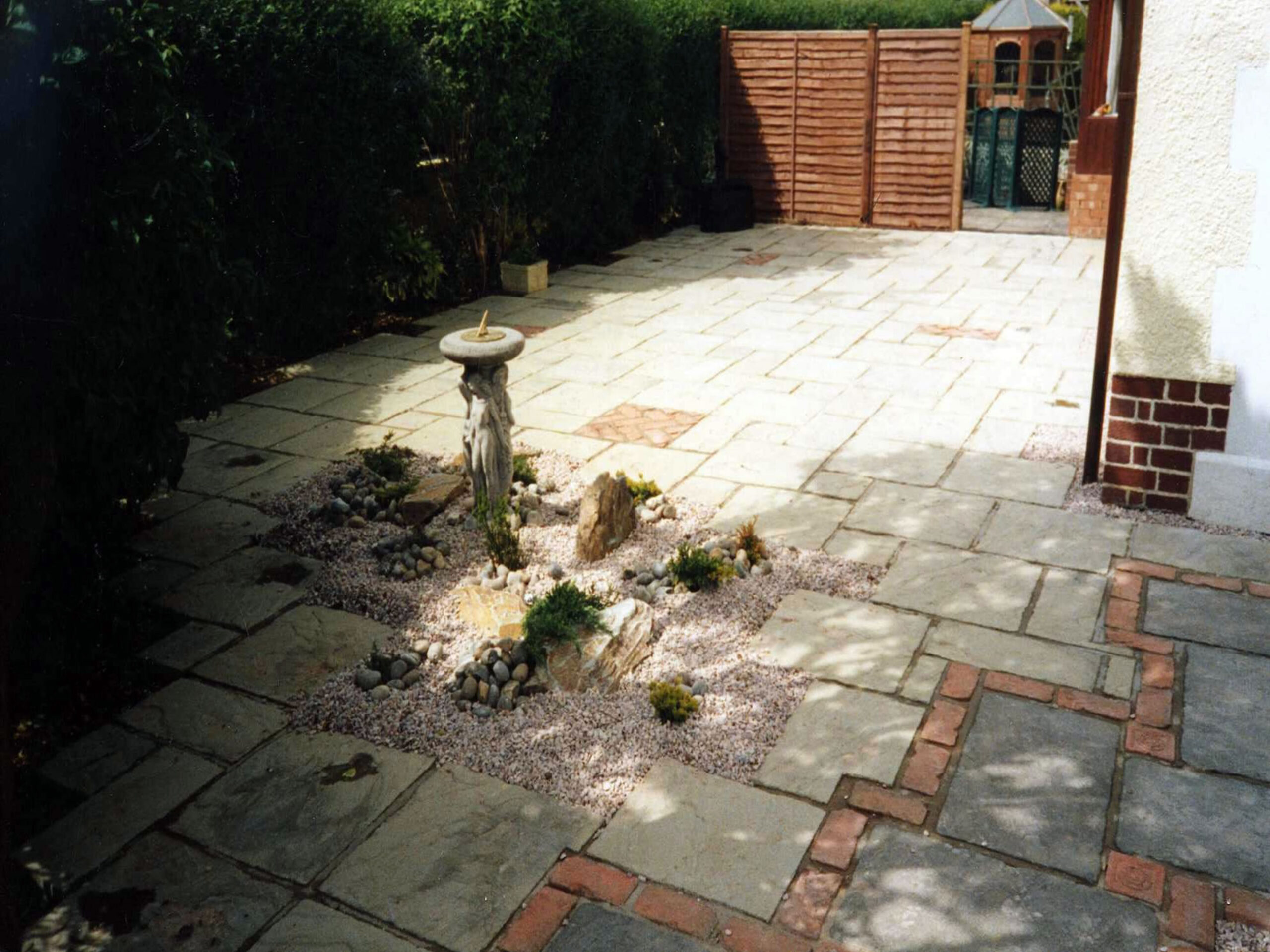 Garden Patio & Paving (113) PA Sloan Garden Patio & Paving – garden, patio, paving, fencing and pergolas - Burnham on Sea, Cheddar, Weston super Mare, Clevedon, Nailsea and surrounding villages, North Somerset near Bristol