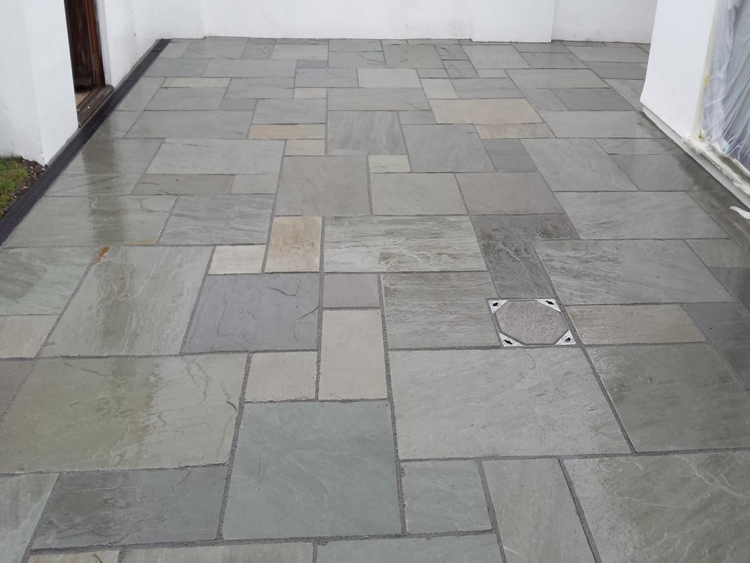 Garden Patio & Paving (35) PA Sloan Garden Patio & Paving – garden, patio, paving, fencing and pergolas - Burnham on Sea, Cheddar, Weston super Mare, Clevedon, Nailsea and surrounding villages, North Somerset near Bristol