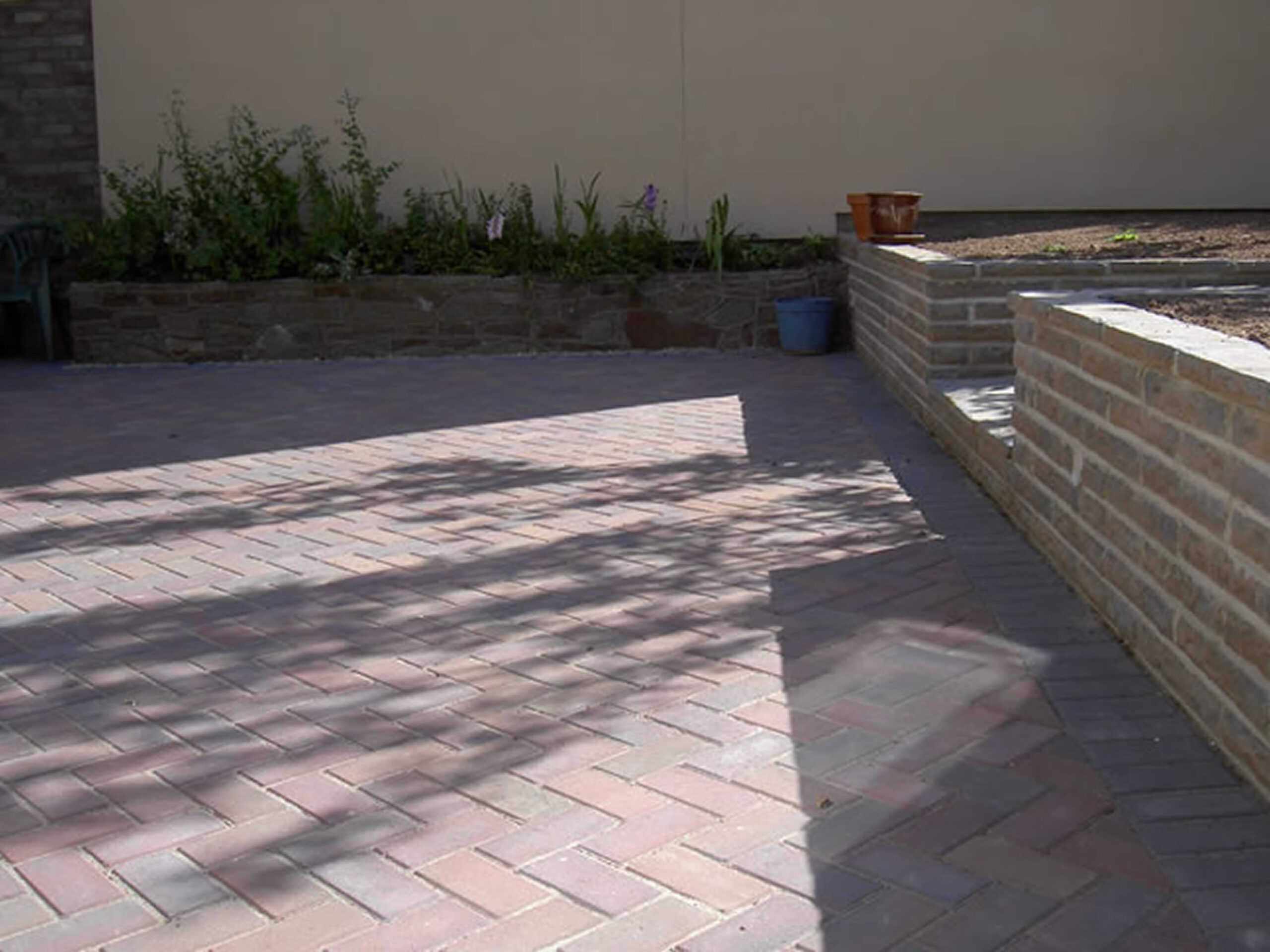 Garden Patio & Paving (97) PA Sloan Garden Patio & Paving – garden, patio, paving, fencing and pergolas - Burnham on Sea, Cheddar, Weston super Mare, Clevedon, Nailsea and surrounding villages, North Somerset near Bristol